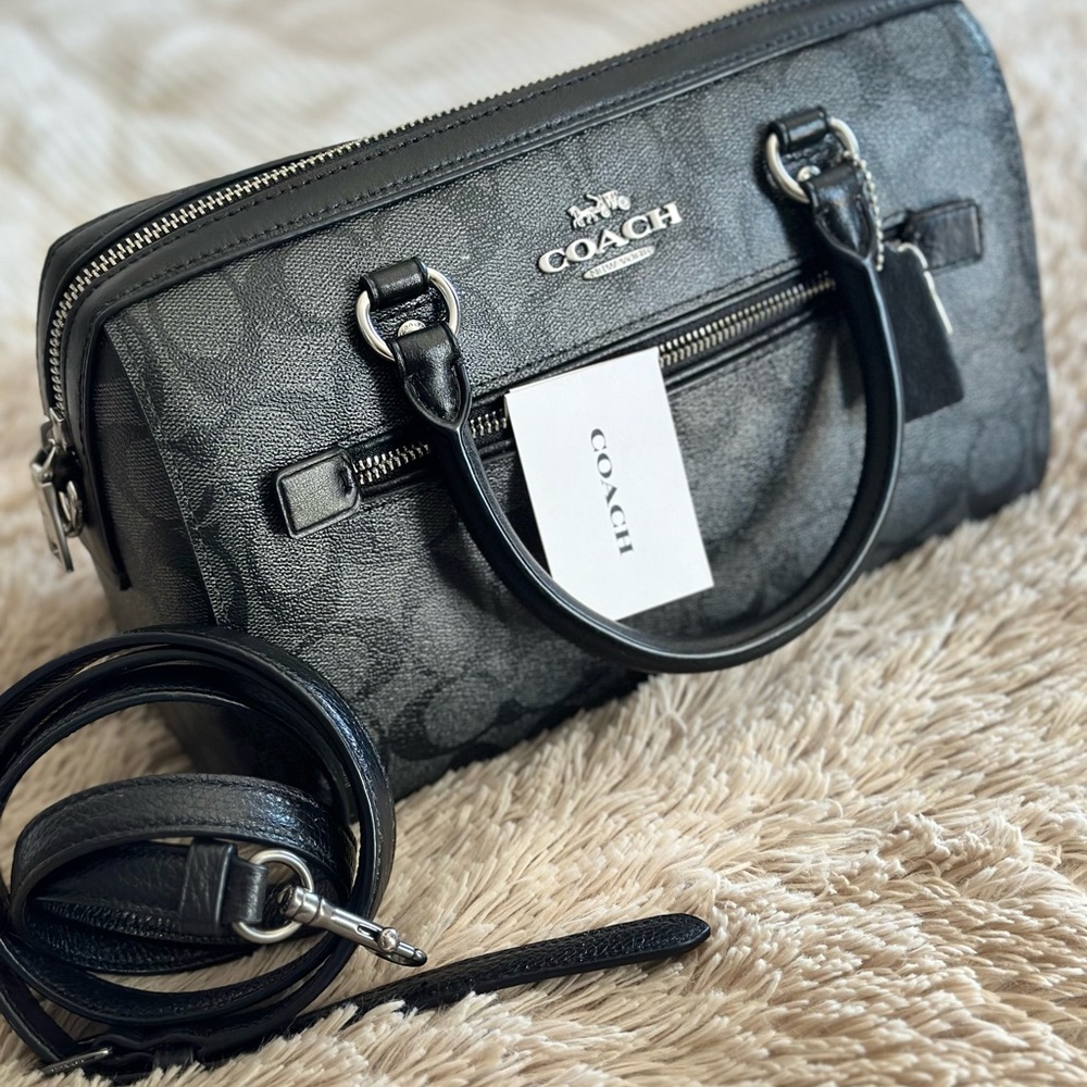 Coach Hand Bag - Picture 2 of 3
